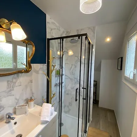 Villa Mirabelle - Proche